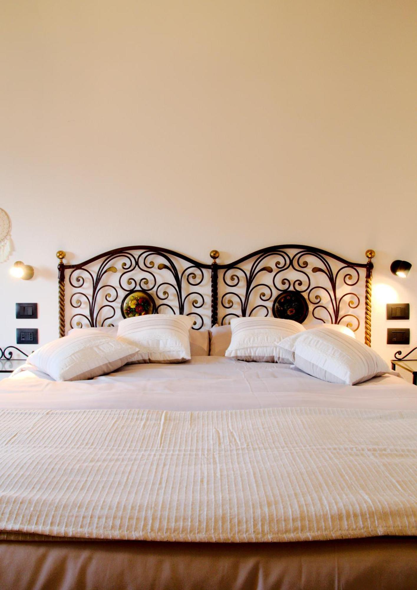 Domuseo Bed & Breakfast Quartucciu Exterior foto
